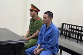 Gã thợ xây đoạt mạng người quản lý từ việc tranh chỗ ngủ với phụ nữ