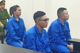 Cặp nhân tình buôn ma túy, tàng trữ vũ khí "nóng" trong nhà