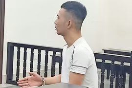 Tử hình đối tượng dùng “ký tự đặc biệt” giao dịch hàng cấm