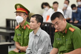 Tuyên phạt tử hình đối tượng đóng đinh vào đầu bé gái 3 tuổi