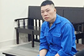 Giám đốc công ty khai khoáng liên tục “rót tiền” cho gã bịp bợm