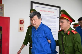 Cựu Phó Vụ trưởng nhận hối lộ hơn 14 tỷ đồng hầu tòa ở vụ án thứ hai