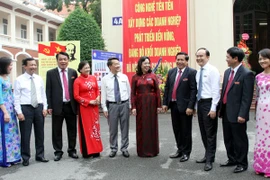 Hà Nội hợp nhất 2 đảng bộ doanh nghiệp từ 1-9