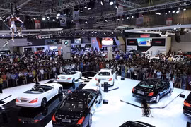 Ưu đãi lãi suất 0-5% khi mua ô tô tại Triển lãm ô tô Việt Nam 2017