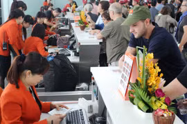 Hàng không giá rẻ kết nối Hà Nội với Quảng Châu