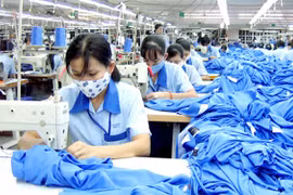 Đơn hàng dệt may, dệt may chuyển sang Bangladesh, Campuchia