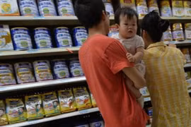 Trung Quốc thu hồi một loạt sữa dành cho trẻ sơ sinh