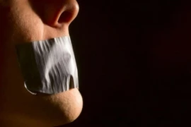 Giải cứu an toàn thiếu nữ bị bắt cóc nhiều ngày