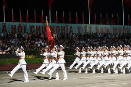 Các tuyến phố đoàn diễu binh đi qua