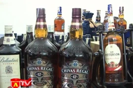 Nỗi lo rượu giả dịp tết 