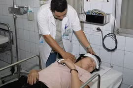 Kỳ diệu: Mẹ cứu sống con 4 tuổi trong vụ lật xe cao tốc Pháp Vân- Cầu Giẽ