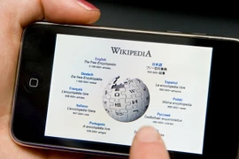 Wikipedia chặn 381 tài khoản biên tập "đen"