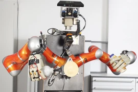 Robot học tập như người