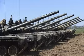 Quân khu Trung tâm Nga tiếp nhận 15 xe tăng T-72B3 hiện đại