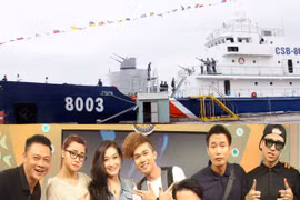 “Bữa trưa vui vẻ” trên boong tàu Cảnh sát biển
