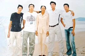 Sự thực về ngôi làng sinh ra toàn…“chân dài“