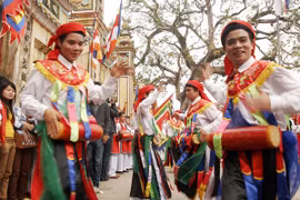 Lễ hội cần phải chuẩn mực