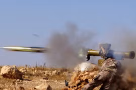 Sốc: Quân đội Syria bắn rơi máy bay chiến đấu Israel