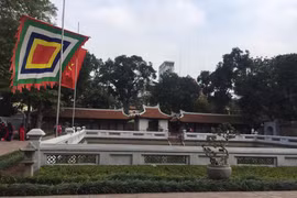 Từ chuyện quét vôi Văn Miếu: Vì sao người dân không thấy đẹp?