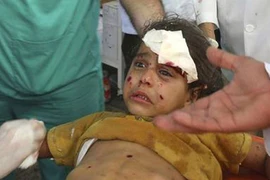 Thêm một trường học ở Dải Gaza trúng bom