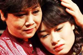 Diễn lại “Nhà có 3 chị em gái”