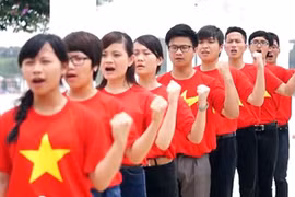 Thắp lên ngọn lửa của lòng yêu nước