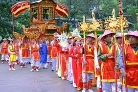 Tôn vinh giá trị cội nguồn dân tộc