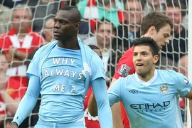 Cấm đưa thông điệp lên áo… lót