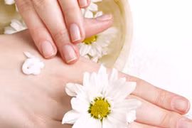 Cảnh giác dấu hiệu bất thường ở móng tay