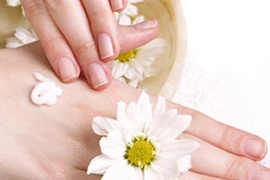 Cảnh giác dấu hiệu bất thường ở móng tay