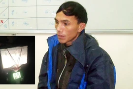 Mang rắn hổ mang “đi chơi” trong đêm Valentine