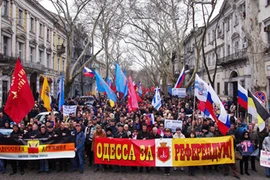 Ucraine chìm ngập trong nợ nần