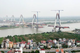 Hoàn thành cầu Nhật Tân, cầu Đông Trù trong năm 2014