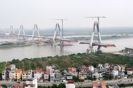 Hoàn thành cầu Nhật Tân, cầu Đông Trù trong năm 2014