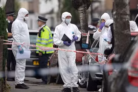 Cụ bà 82 tuổi bị chặt đầu giữa London