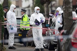 Cụ bà 82 tuổi bị chặt đầu giữa London