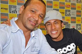 Cha của Neymar phải hầu tòa