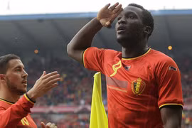 Cuộc chơi của “Quỷ đỏ”