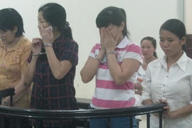 “Mẹ mìn” lừa bán cả người già cho chủ chứa