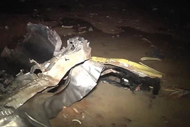 Nhân chứng thấy máy bay trúng sét, rơi tự do