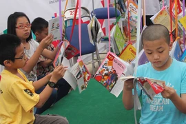 Hội chợ sách cho thiếu nhi dịp 1-6