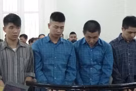 Từ chuyện nhăng nhít, “giang hồ” xông vào nhà bắn đối thủ