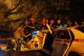 Hoàn cảnh éo le của lái xe taxi bị cây đè chết