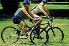 Đạp xe đạp gây tổn thương thận