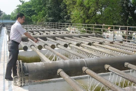 Khắc phục sớm các “điểm đen” thiếu nước sạch