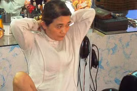 Ổ mại dâm trong cửa hiệu cắt tóc