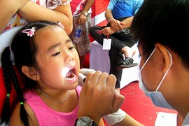 Quản chặt hoạt động khám chữa bệnh nhân đạo 