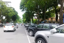 Kết quả tốt sau nửa tháng thí điểm trông xe dưới lòng đường