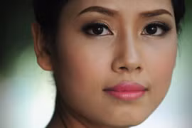 Thời trang Việt đến Ý