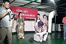 Viết truyện trên hải trình